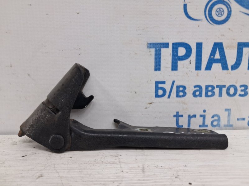 Запчасть петля капота левая Mitsubishi Pajero Wagon 1999-2006 3 3.2 Дизель 4M41 MR292043 Б/У Петля капота левая Mitsubishi Pajero Wagon 1999-2006 3 3.2 Дизель 4M41 MR292043 Б/У