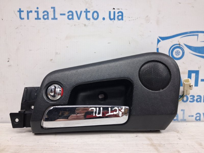 Запчасть ручка двери внутреняя передняя левая SsangYong Actyon 2005-2010 CJ 2.0 diesel D20DT 72411090001 Б/У Ручка двери внутреняя передняя левая SsangYong Actyon 2005-2010 CJ 2.0 diesel D20DT 72411090001 Б/У