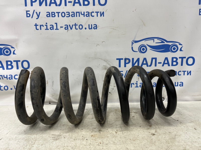 Запчасть пружина передняя Mitsubishi Pajero Wagon 1999-2006 3 3.2 Дизель 4M41 MN125251 Б/У Пружина передняя Mitsubishi Pajero Wagon 1999-2006 3 3.2 Дизель 4M41 MN125251 Б/У