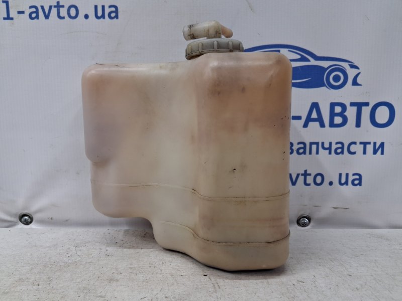 Запчасть бачок радиатора (расширительный) Mitsubishi Pajero Wagon 1999-2006 3 3.2 Дизель 4M41 MR404879 Б/У Бачок радиатора (расширительный) Mitsubishi Pajero Wagon 1999-2006 3 3.2 Дизель 4M41 MR404879 Б/У