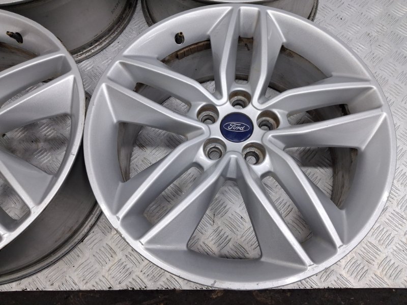 Диски титан комплект R18 Edge 2015-2018 2 2.0 бензин ENR90 Диски титан комплект R18 Edge 2015-2018 2 2.0 бензин ENR90