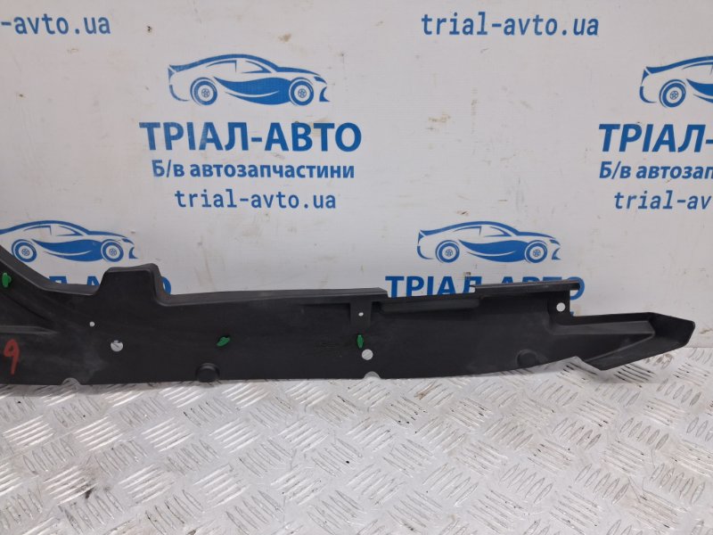 Накладка передней панели Jeep Grand Cherokee WK2 3.6 бензин ERB Накладка передней панели Jeep Grand Cherokee WK2 3.6 бензин ERB