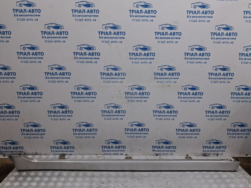 Запчасть накладка порога внешняя правая Honda Accord 2002-2008 CL K24A3 2.4 71800SEA911ZA Б/У Накладка порога внешняя правая Honda Accord 2002-2008 CL K24A3 2.4 71800SEA911ZA Б/У