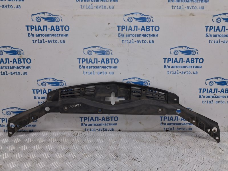 Запчасть накладка передней панели Honda Accord 2002-2008 CL K24A3 2.4 71123-SEA-003 Б/У Накладка передней панели Honda Accord 2002-2008 CL K24A3 2.4 71123-SEA-003 Б/У