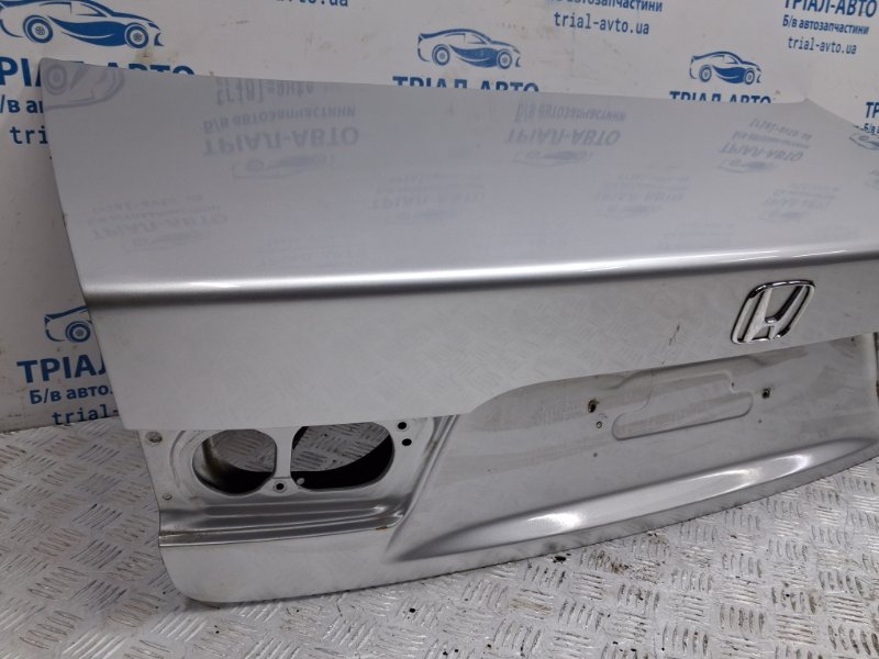 Крышка багажника Accord 2002-2008 CL K24A3 2.4 Крышка багажника Accord 2002-2008 CL K24A3 2.4