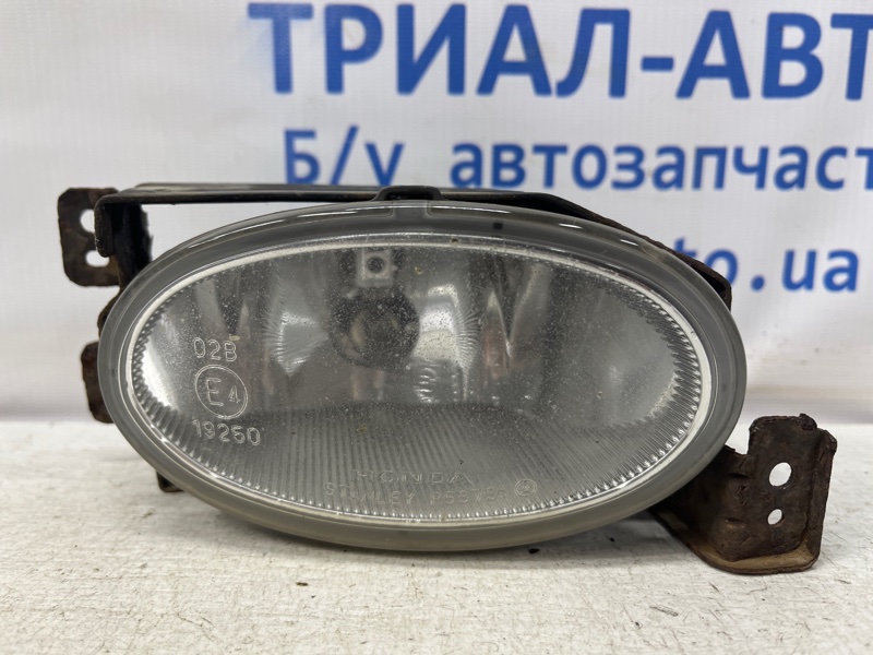 Фара противотуманная правая Honda Accord 2002-2008 CL K24A3 2.4 33901SEAJ51 Б/У