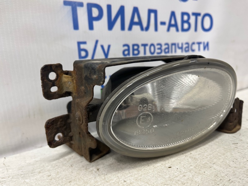 Фара противотуманная правая Accord 2002-2008 CL K24A3 2.4