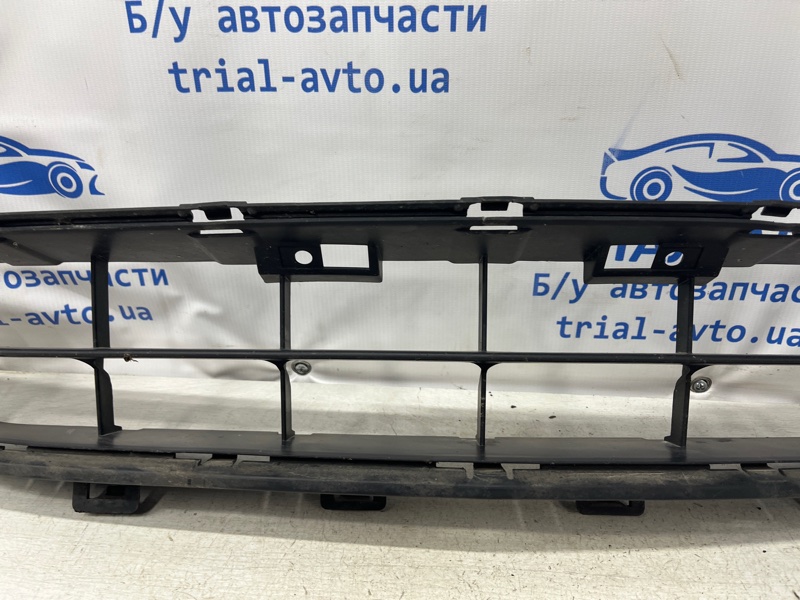 Решетка бампера центральная Honda Accord CL K24A3 2.4 Решетка бампера центральная Honda Accord CL K24A3 2.4