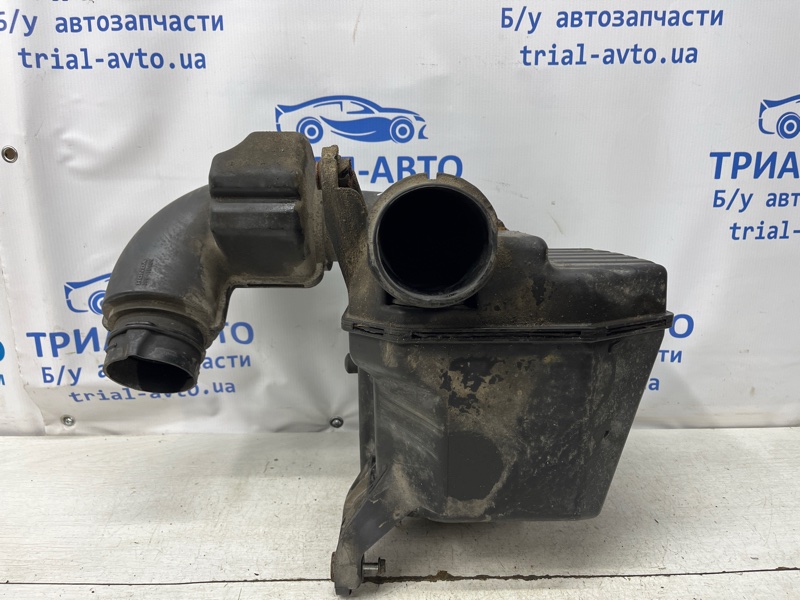 Запчасть резонатор воздушного фильтра Honda Accord 2002-2008 CL K24A3 2.4 17231RBA000 Б/У Резонатор воздушного фильтра Honda Accord 2002-2008 CL K24A3 2.4 17231RBA000 Б/У