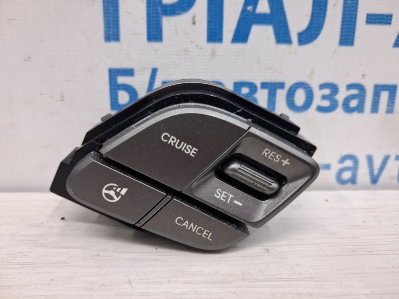 Кнопки руля Hyundai Santa fe 2012-2019 DM 2.4 бензин G4KJ 39S2911001 Б/У
