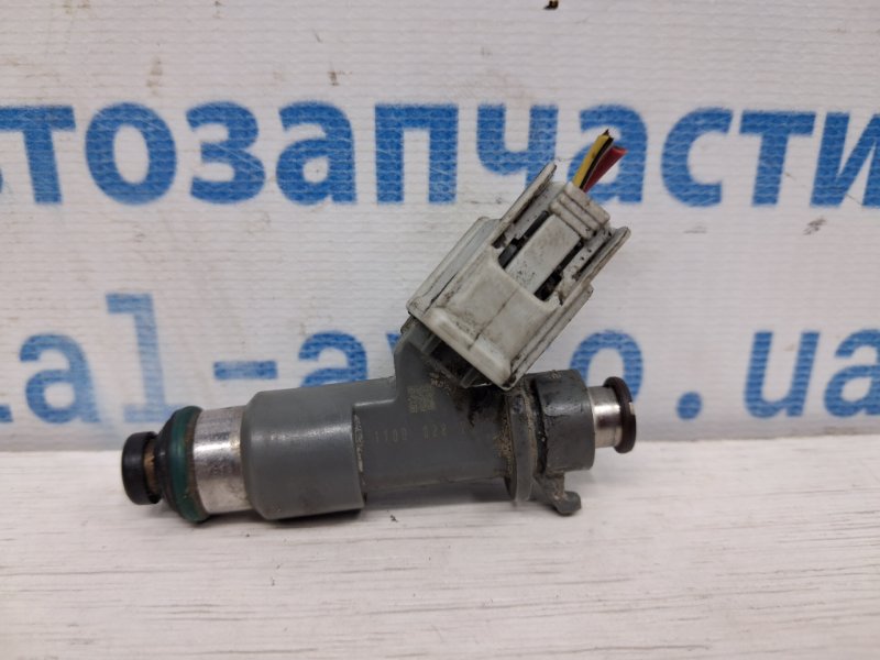 Запчасть форсунка топливная Acura MDX 2006-2013 YD2 3.7 бензин J37A1 16450R70A01 Б/У Форсунка топливная Acura MDX 2006-2013 YD2 3.7 бензин J37A1 16450R70A01 Б/У
