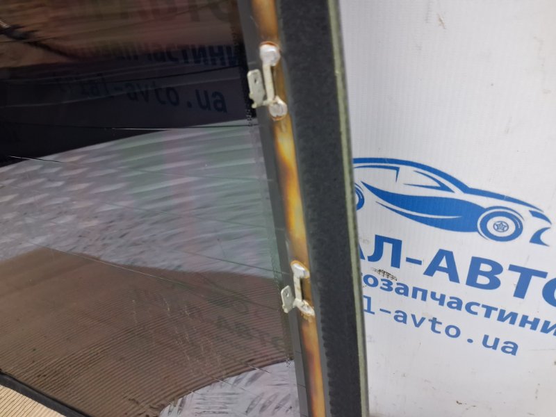 Стекло в кузов заднее Accord 2002-2008 CL K24A3 2.4 Стекло в кузов заднее Accord 2002-2008 CL K24A3 2.4