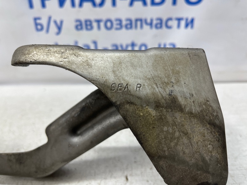 Петля капота правая Accord 2002-2008 CL K24A3 2.4