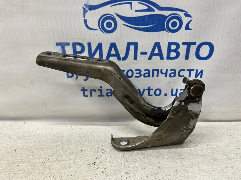 Запчасть петля капота левая Honda Accord 2002-2008 CL K24A3 2.4 60170SEA000ZZ Б/У Петля капота левая Honda Accord 2002-2008 CL K24A3 2.4 60170SEA000ZZ Б/У