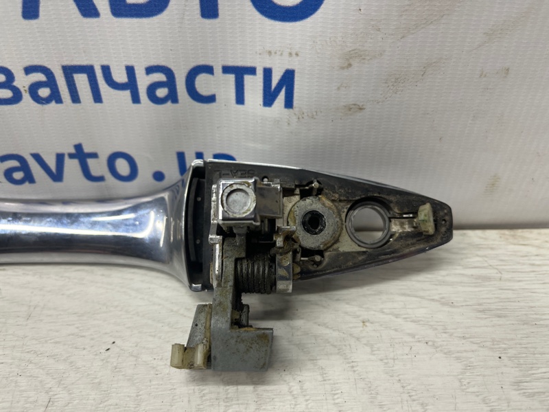 Ручка двери внешняя передняя левая Accord 2002-2008 CL K24A3 2.4 Ручка двери внешняя передняя левая Accord 2002-2008 CL K24A3 2.4