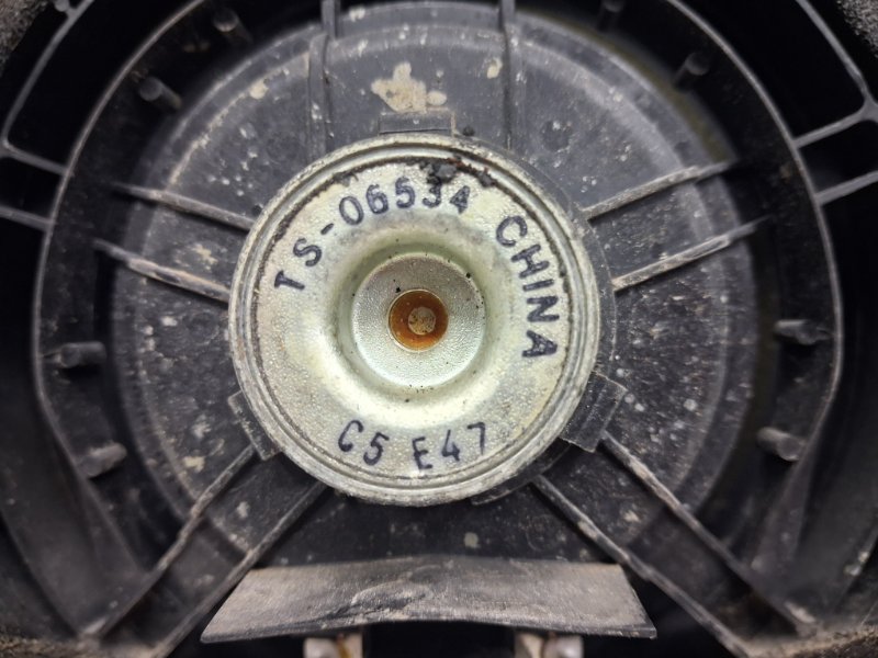 Динамик двери Honda Accord CL K24A3 2.4 Динамик двери Honda Accord CL K24A3 2.4