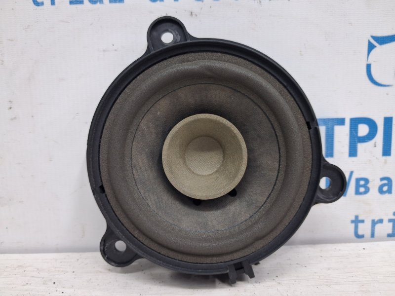 Запчасть динамик двери Renault Megane 2008-2016 3 1.5 Diesel K9K 281440002R Б/У Динамик двери Renault Megane 2008-2016 3 1.5 Diesel K9K 281440002R Б/У