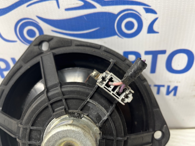 Динамик двери Acura MDX YD2 3.7 бензин J37A1 Динамик двери Acura MDX YD2 3.7 бензин J37A1