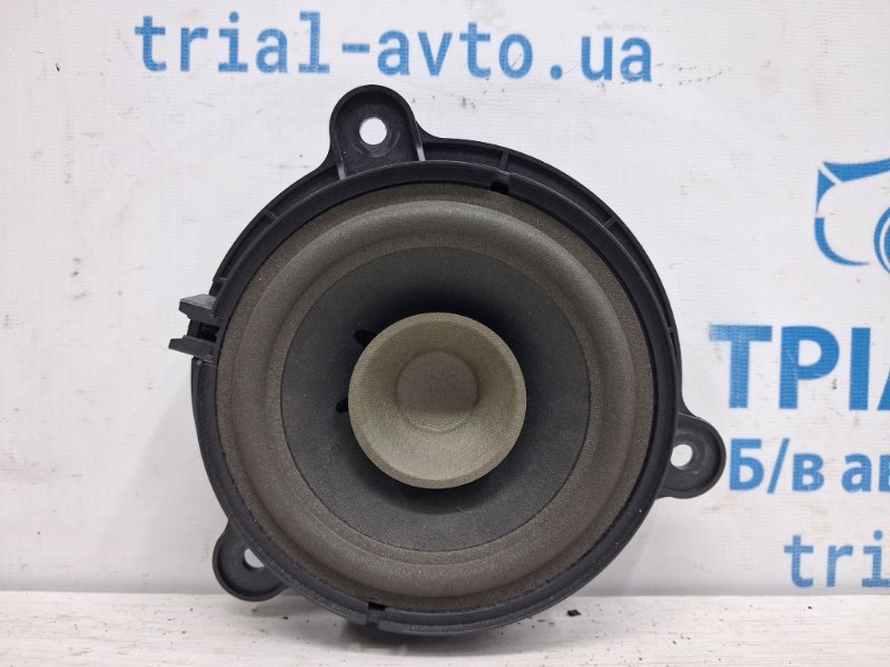 Запчасть динамик двери Renault Megane 2008-2016 3 1.5 Diesel K9K 281440002R Б/У Динамик двери Renault Megane 2008-2016 3 1.5 Diesel K9K 281440002R Б/У