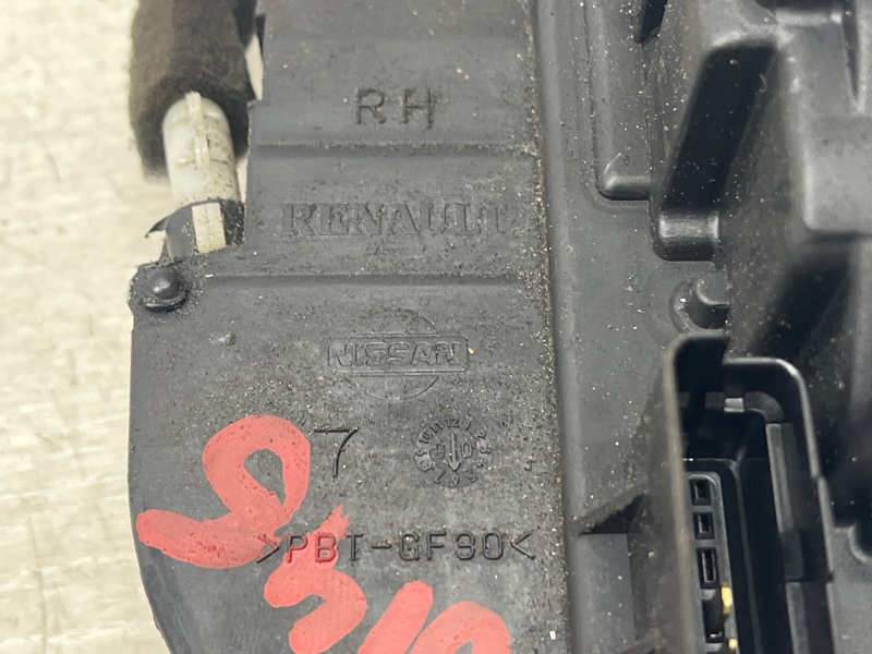 Замок двери задний правый FX 2002-2008 S50 3.5 бензин VQ35DE Замок двери задний правый FX 2002-2008 S50 3.5 бензин VQ35DE