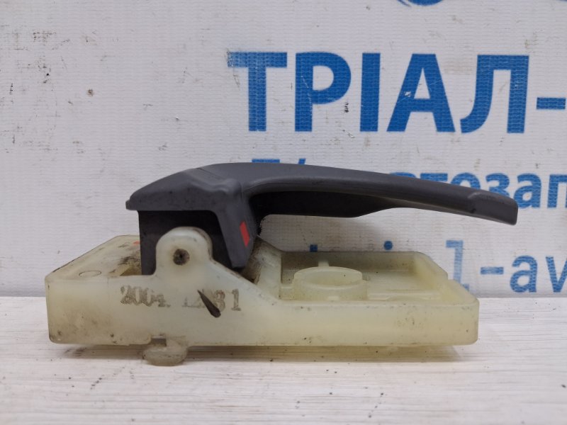 Ручка двери внутренняя правая Tucson 2004-2009 JM 2.0 бензин G4GC Ручка двери внутренняя правая Tucson 2004-2009 JM 2.0 бензин G4GC