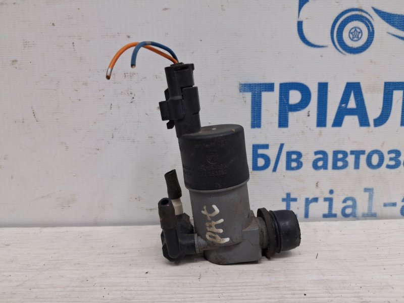 Запчасть насос омывателя стекла Nissan Pathfinder 2004-2014 R51 2.5 Diesel YD25DDTI 28920BU010 Б/У Насос омывателя стекла Nissan Pathfinder 2004-2014 R51 2.5 Diesel YD25DDTI 28920BU010 Б/У