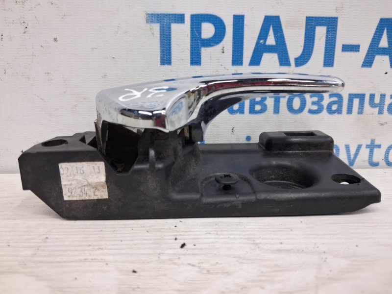 Ручка двери внутренняя правая Grand Cherokee 2010-2022 WK2 3.6 бензин ERB