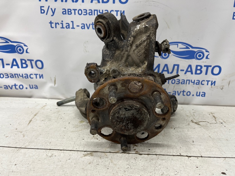 Запчасть цапфа задняя правая со ступицей Honda Accord 2002-2008 CL K24A3 2.4 52210SEAE04 Б/У Цапфа задняя правая со ступицей Honda Accord 2002-2008 CL K24A3 2.4 52210SEAE04 Б/У