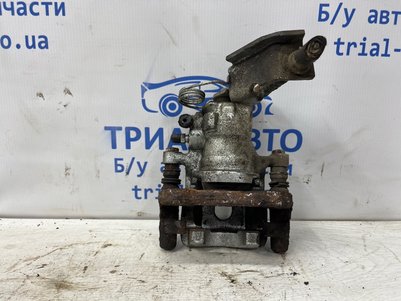 Суппорт задний правый Honda Accord CL K24A3 2.4