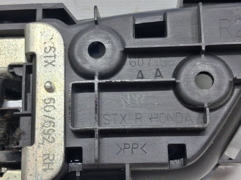 Ручка двери внутренняя правая MDX 2006-2013 YD2 3.7 бензин J37A1