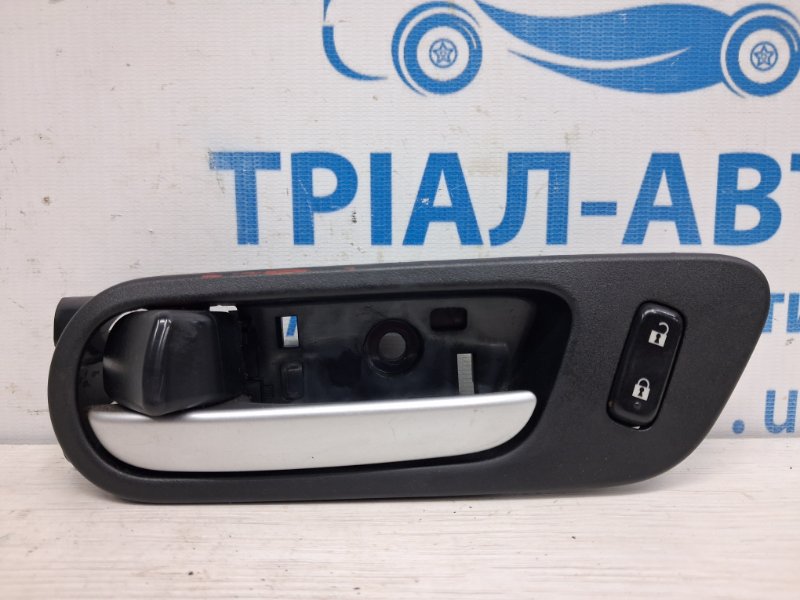 Ручка двери внутренняя левая Mazda CX 9 2006-2015 TB 3.7 бензин MZI TD1159330A02 Б/У