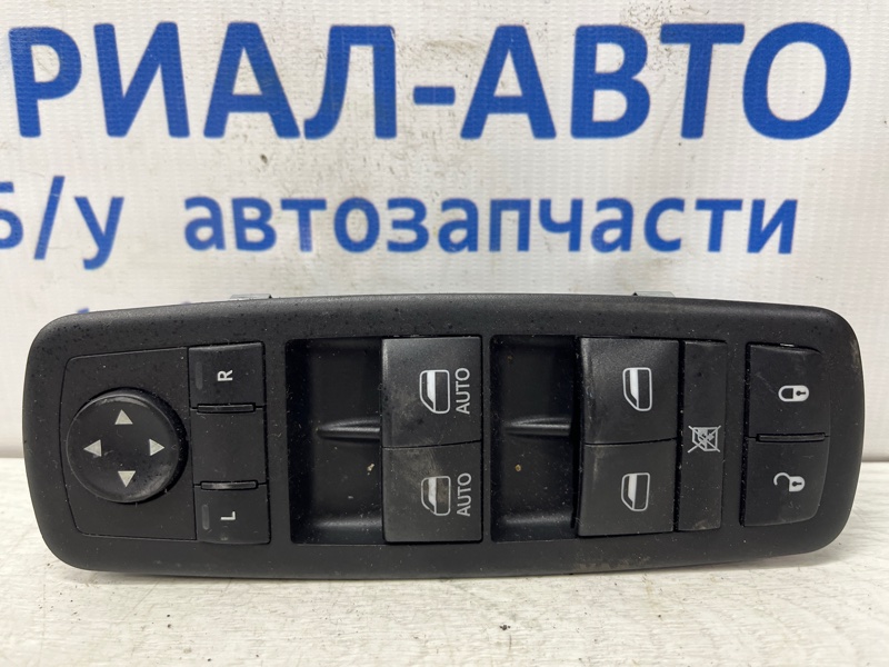 Запчасть блок управления стеклоподъемниками Jeep Cherokee 2013-2019 KL 3.2 бензин EHK 68271206AB Б/У Блок управления стеклоподъемниками Jeep Cherokee 2013-2019 KL 3.2 бензин EHK 68271206AB Б/У