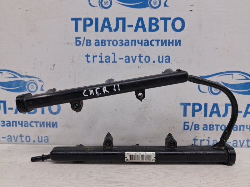 Топливная рампа Jeep Cherokee 2013-2019 KL 3.2 бензин EHK 4593922AA Б/У