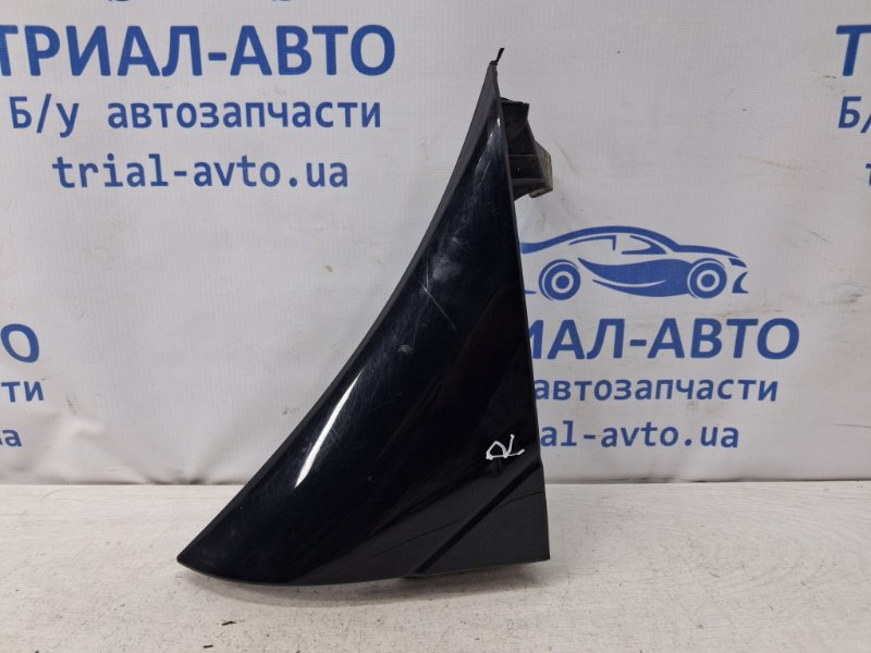 Накладка правая Fiat Doblo 2010-2025 2 1.6 дизель multijet 735498422 Б/У