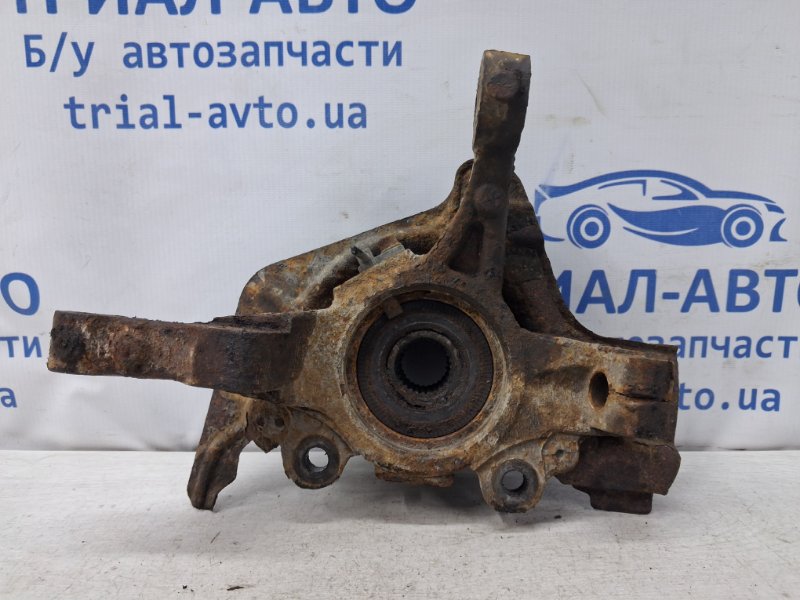 Запчасть кулак поворотный правый со ступицей Fiat Doblo 2010-2025 2 1.6 дизель multijet 51940117 Б/У Кулак поворотный правый со ступицей Fiat Doblo 2010-2025 2 1.6 дизель multijet 51940117 Б/У