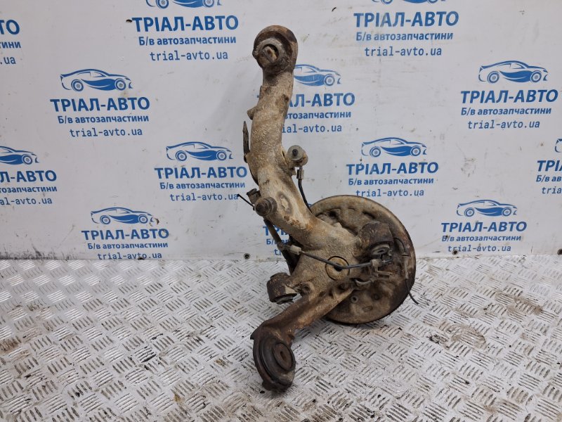 Запчасть рычаг задней подвески продольный правый Fiat Doblo 2010-2025 2 1.6 дизель multijet 51810117 Б/У Рычаг задней подвески продольный правый Fiat Doblo 2010-2025 2 1.6 дизель multijet 51810117 Б/У