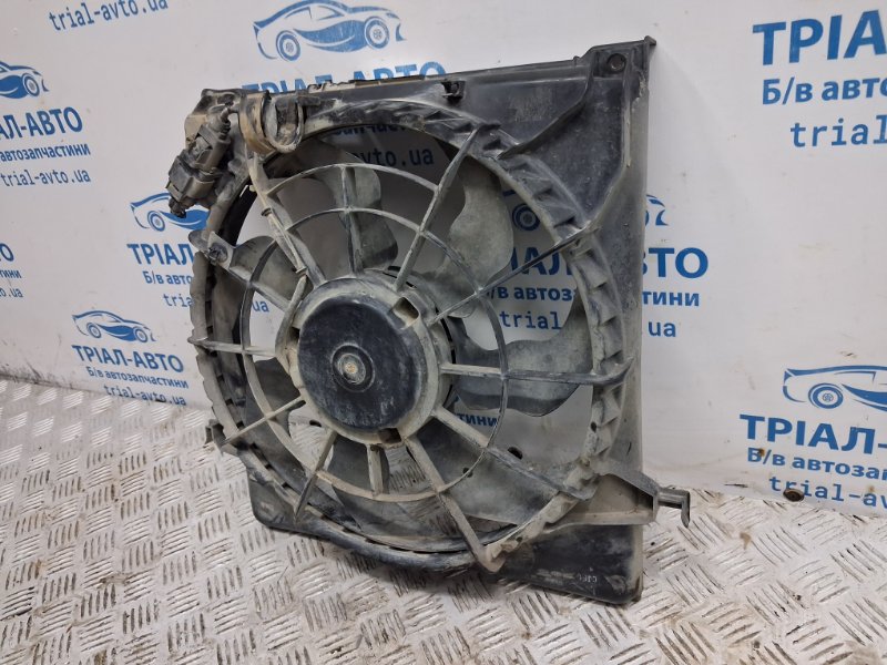 Диффузор с вентилятором радиатора Ceed 2007-2012 ED 1.6 diesel D4FB Диффузор с вентилятором радиатора Ceed 2007-2012 ED 1.6 diesel D4FB