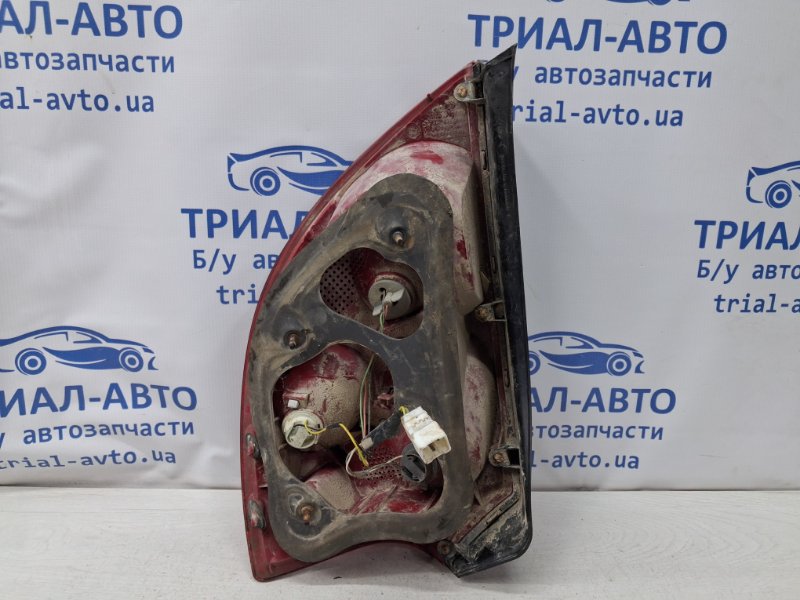 Фонарь задний внешний левый Ceed 2007-2012 ED 1.6 diesel D4FB Фонарь задний внешний левый Ceed 2007-2012 ED 1.6 diesel D4FB