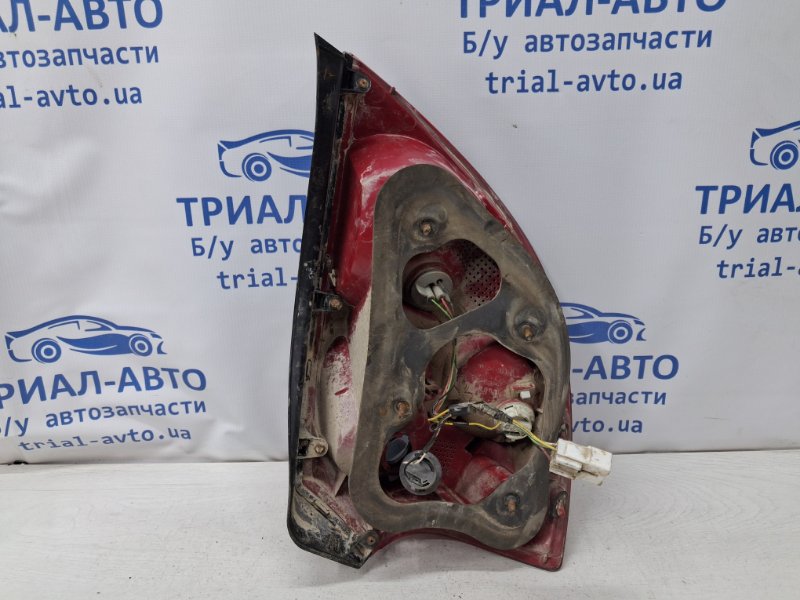 Фонарь задний внешний правый Ceed 2007-2012 ED 1.6 diesel D4FB Фонарь задний внешний правый Ceed 2007-2012 ED 1.6 diesel D4FB