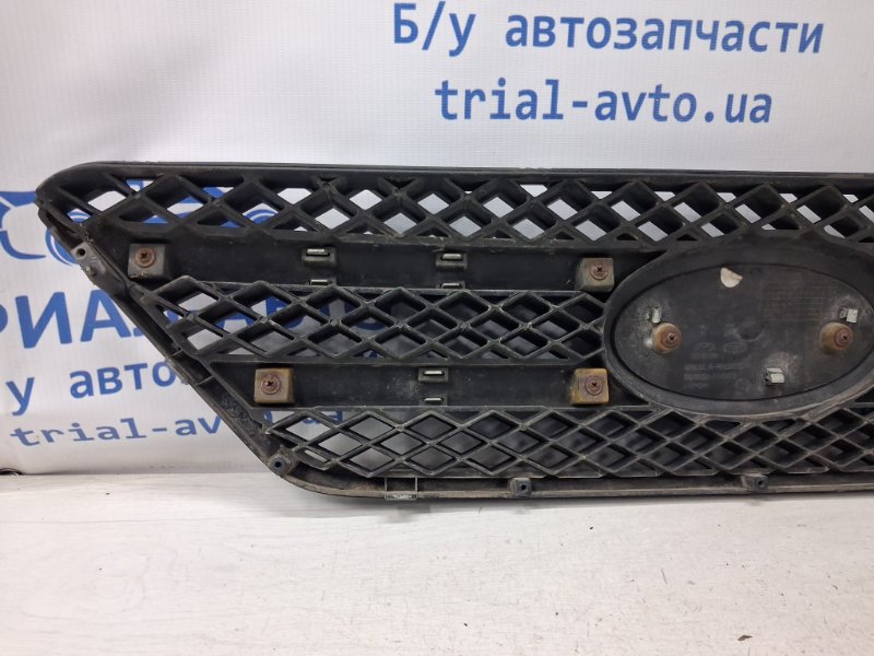 Решетка радиатора Ceed 2007-2012 ED 1.6 diesel D4FB Решетка радиатора Ceed 2007-2012 ED 1.6 diesel D4FB