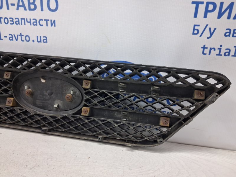 Решетка радиатора Ceed 2007-2012 ED 1.6 diesel D4FB Решетка радиатора Ceed 2007-2012 ED 1.6 diesel D4FB