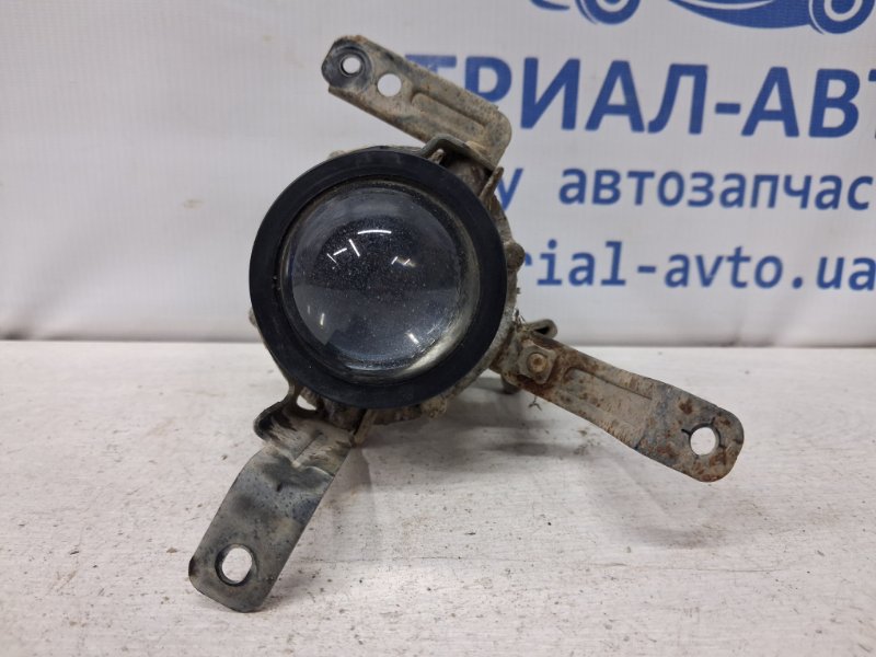 Запчасть фара противотуманная левая Kia Ceed 2007-2012 ED 1.6 diesel D4FB 922011H000 Б/У Фара противотуманная левая Kia Ceed 2007-2012 ED 1.6 diesel D4FB 922011H000 Б/У