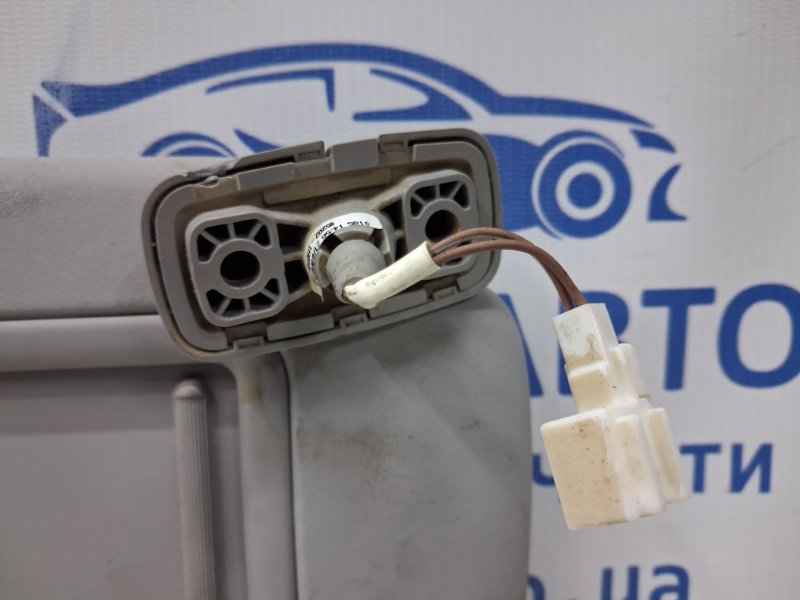 Козырек солнцезащитный правый Ceed 2007-2012 ED 1.6 diesel D4FB Козырек солнцезащитный правый Ceed 2007-2012 ED 1.6 diesel D4FB