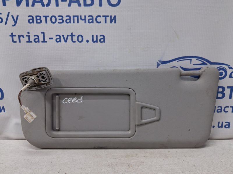 Козырек солнцезащитный левый Kia Ceed 2007-2012 ED 1.6 diesel D4FB 852011H010ED Б/У