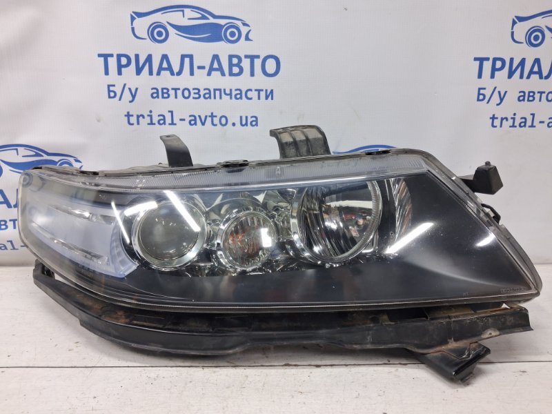 Запчасть фара правая ксенон Honda Accord 2002-2008 CL K24A3 2.4 33101SEAG63 Б/У Фара правая Ксенон Honda Accord 2002-2008 CL K24A3 2.4 33101SEAG63 Б/У