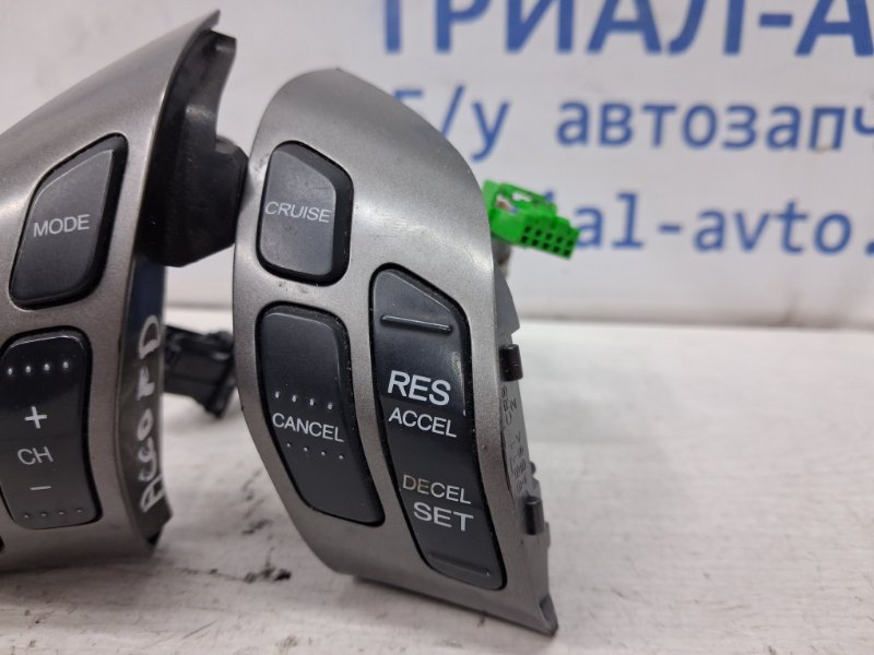 Кнопки руля Accord 2002-2008 CL K24A3 2.4 Кнопки руля Accord 2002-2008 CL K24A3 2.4