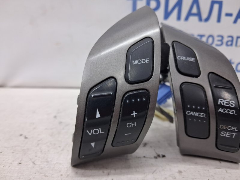 Кнопки руля Honda Accord CL K24A3 2.4 Кнопки руля Honda Accord CL K24A3 2.4