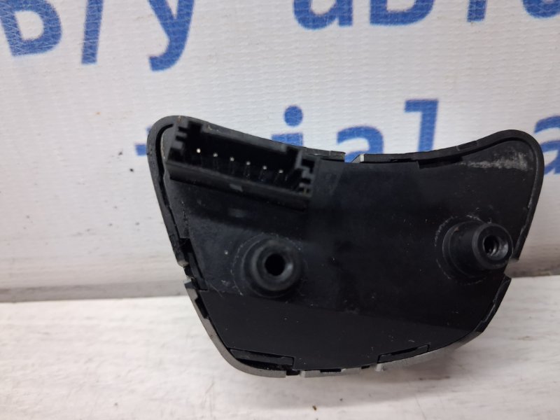 Кнопки руля Kia Ceed ED 1.6 diesel D4FB Кнопки руля Kia Ceed ED 1.6 diesel D4FB