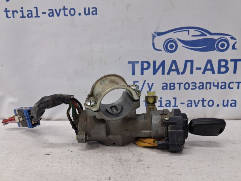 Запчасть замок зажигания Kia Ceed 2007-2012 ED 1.6 diesel D4FB Б/У Замок зажигания Kia Ceed 2007-2012 ED 1.6 diesel D4FB Б/У