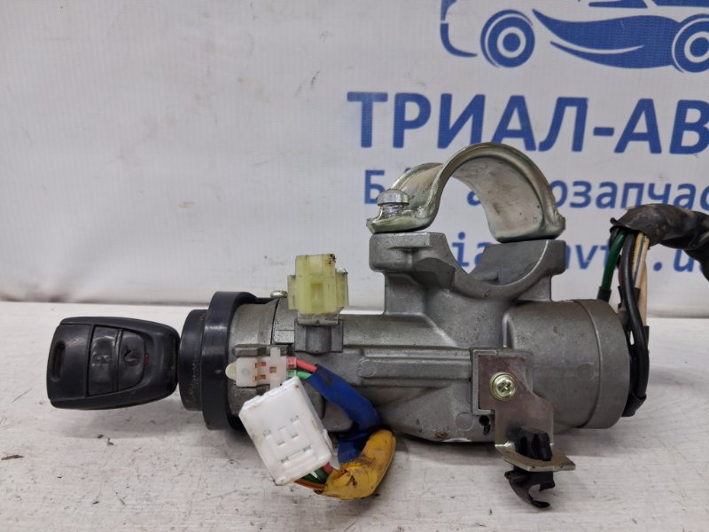 Замок зажигания Kia Ceed ED 1.6 diesel D4FB Замок зажигания Kia Ceed ED 1.6 diesel D4FB